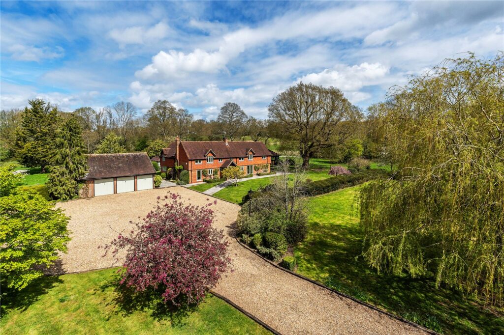 Pigbush Lane, Loxwood, Billingshurst, West Sussex, RH14 0QY