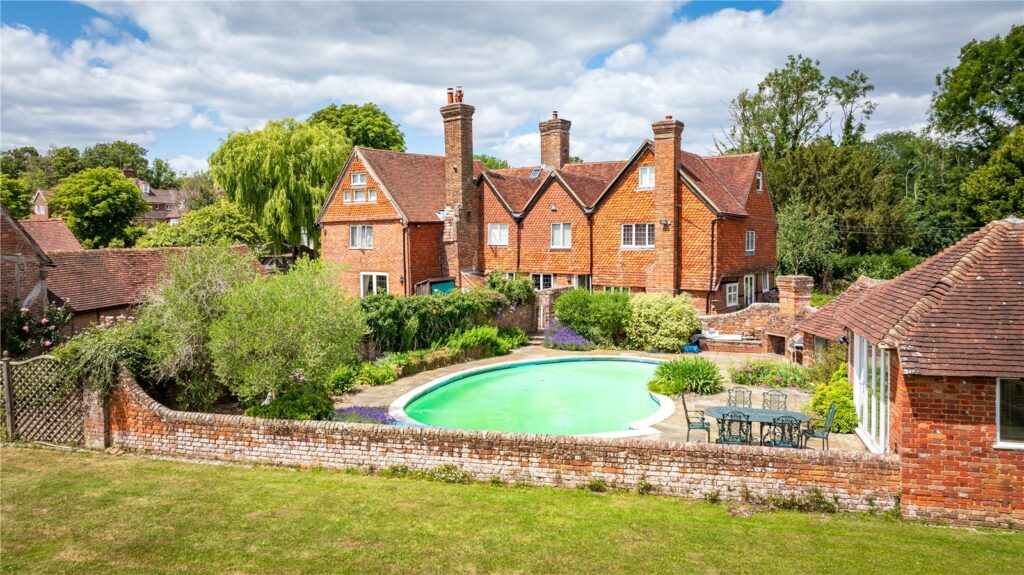 Loxwood Road, Rudgwick, Horsham, West Sussex, RH12 3DR