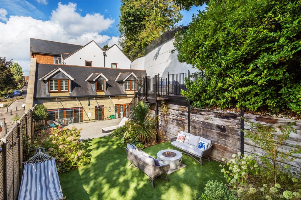 Riverside, Millbrook, Guildford, Surrey, GU1 3XD