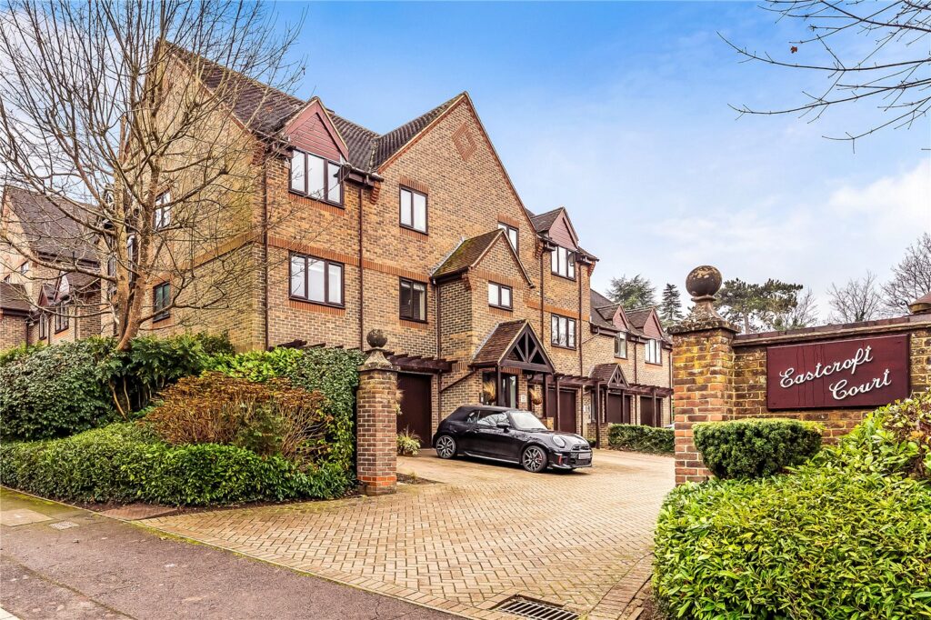 Eastcroft Court, Albury Road, Guildford, Surrey, GU1 2BU