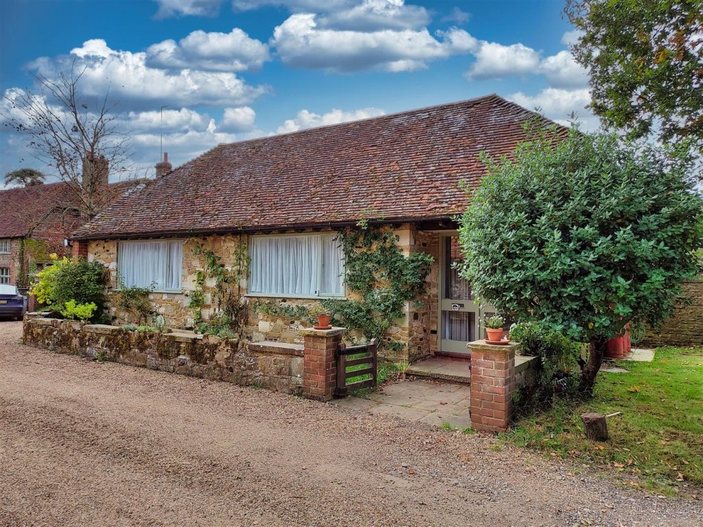 Thorncombe Street, Bramley