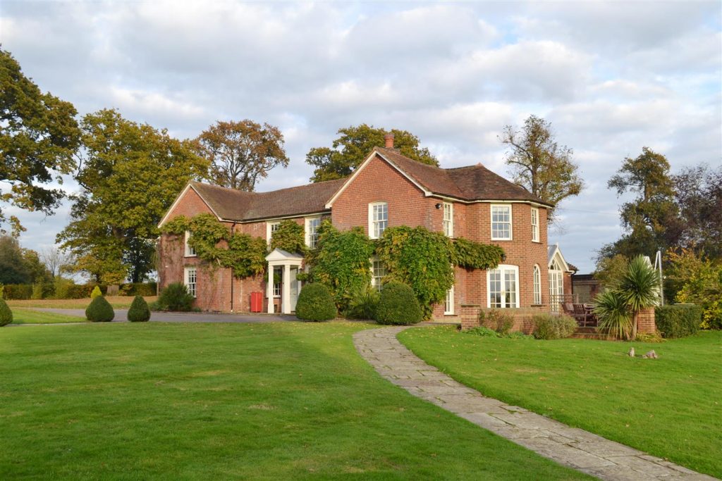 Knowle Lane, Cranleigh