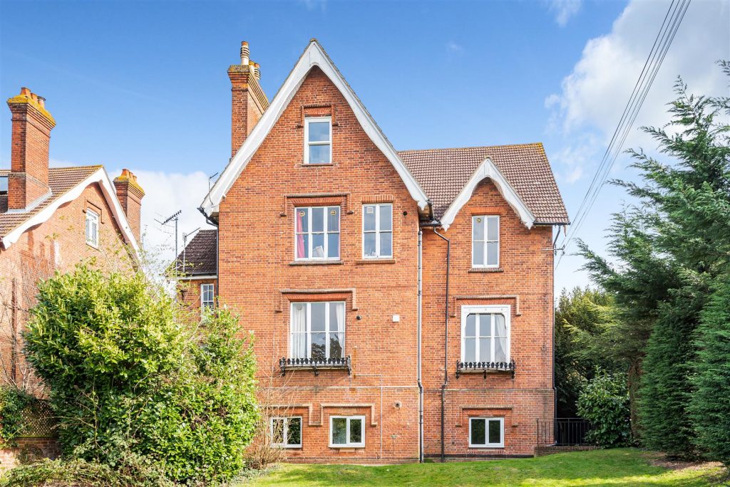 London Road, Guildford