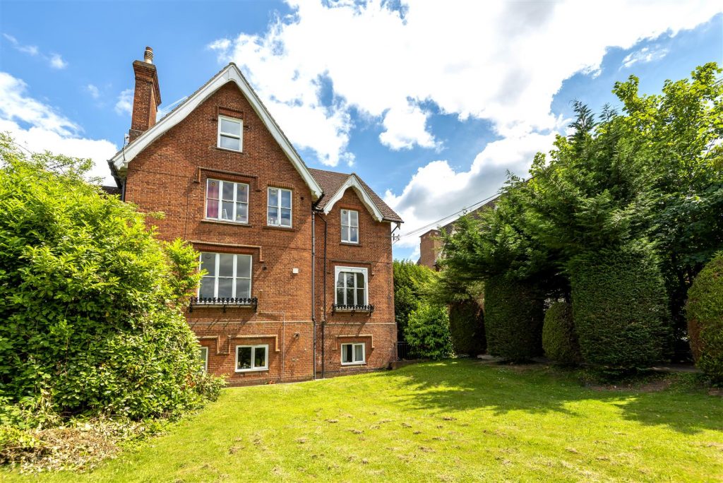 London Road, Guildford