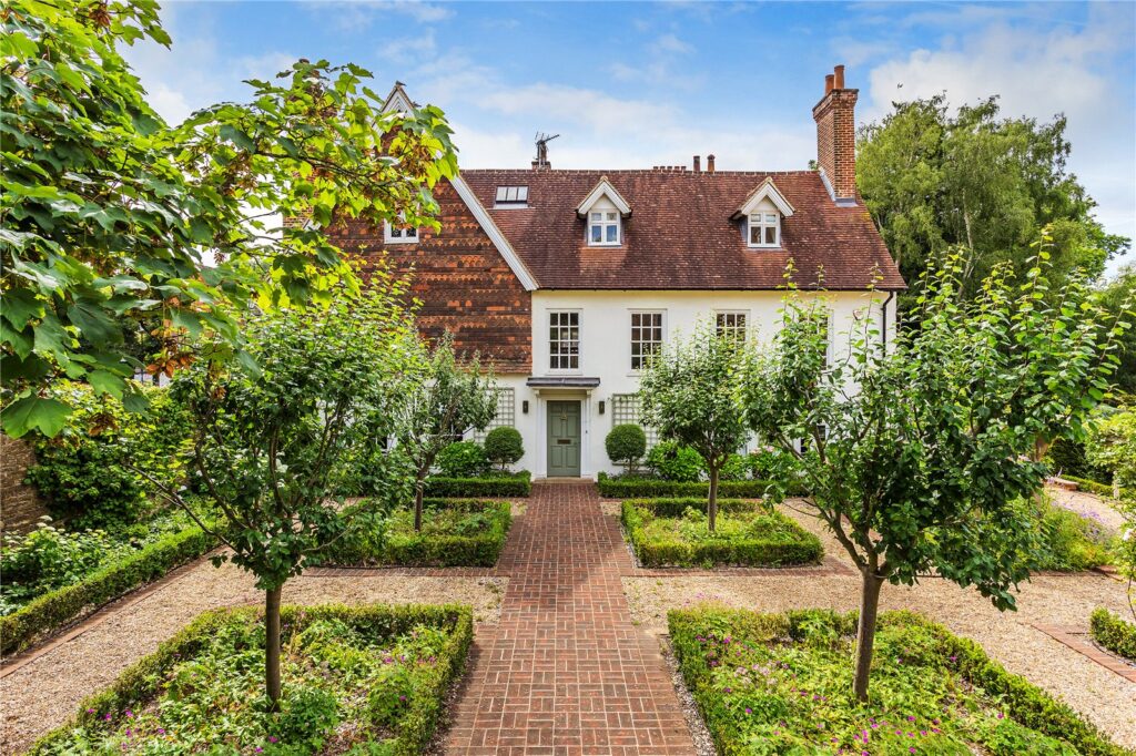 Borough Road, Godalming