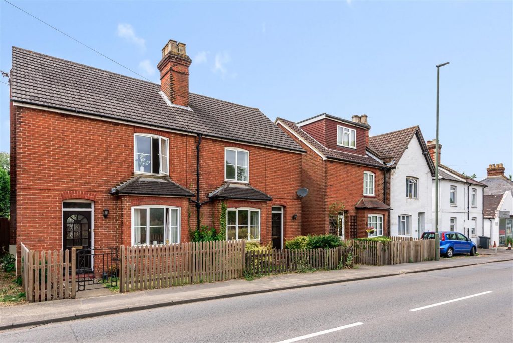 Worplesdon Road, Guildford