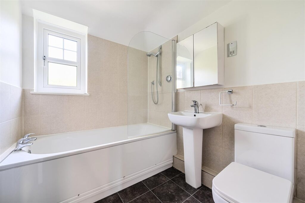 Three Gates Lane, Haslemere