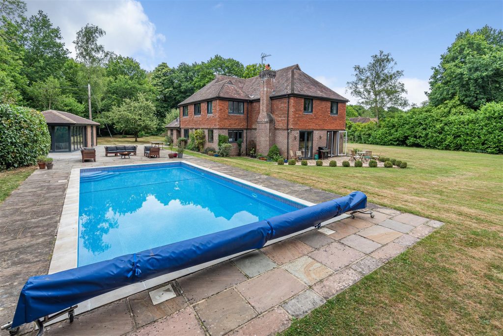 Dunsfold Road, Plaistow