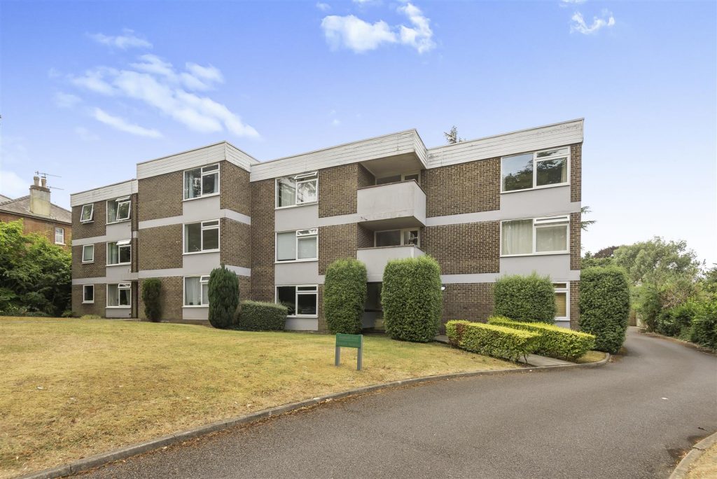 Upper Edgeborough Road, Guildford