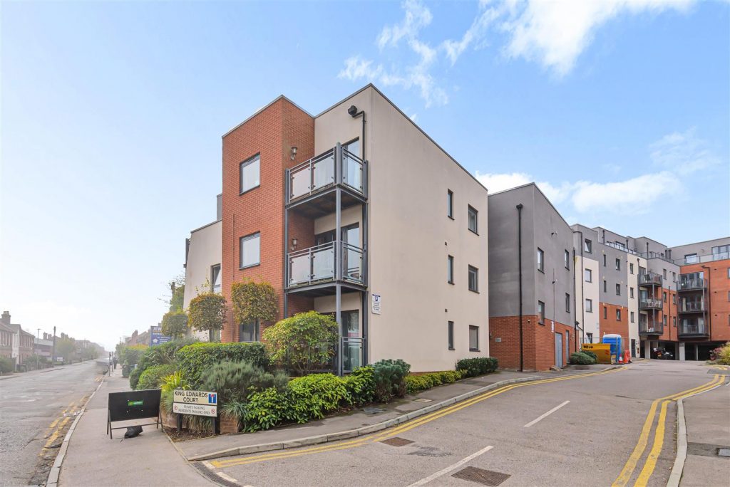 Walnut Tree Close, Guildford