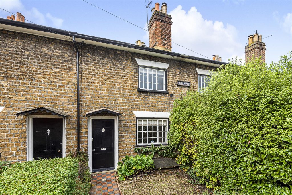 Rock Place Cottages, Holloway Hill
