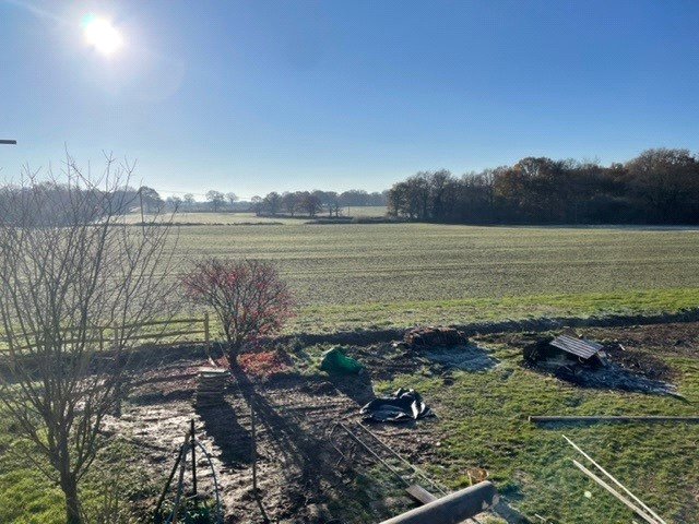 Waterland Farm, Knowle Lane