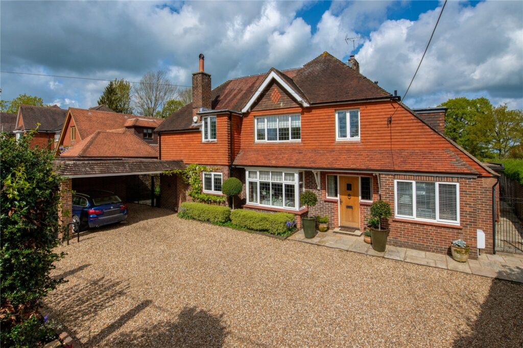 Cox Green, Rudgwick, Horsham, West Sussex, RH12 3DD