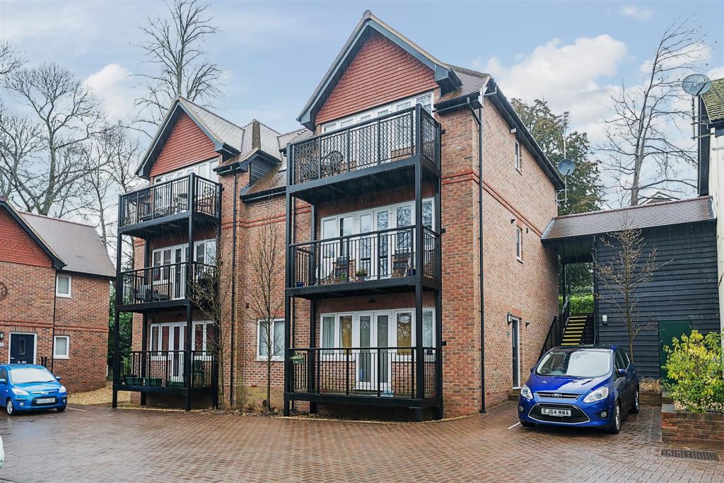 Lower Hanger, Haslemere