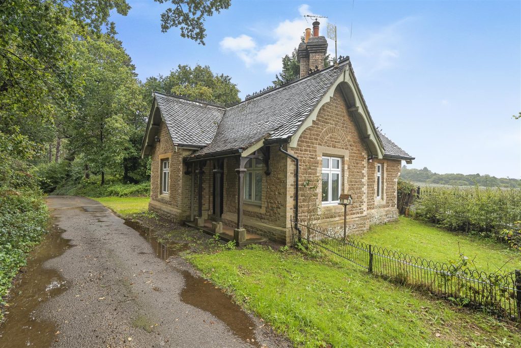 Elstead Road, Seale, Farnham