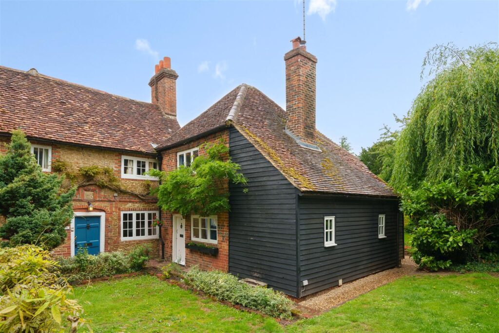 Puttenham, Guildford