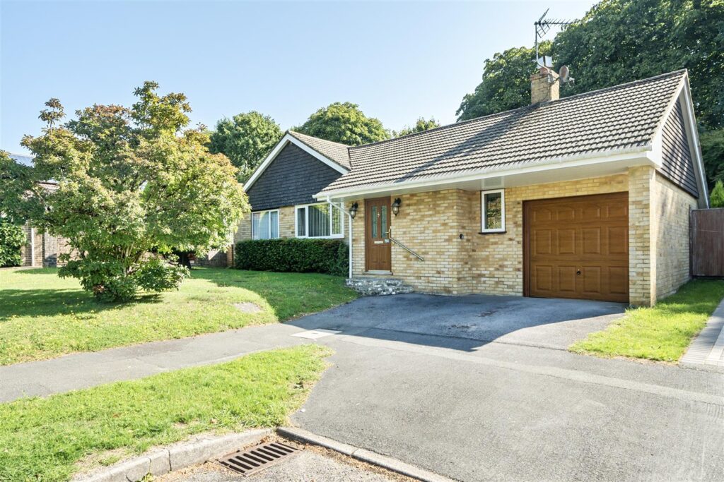 Horseshoe Bend, Grayshott, Surrey