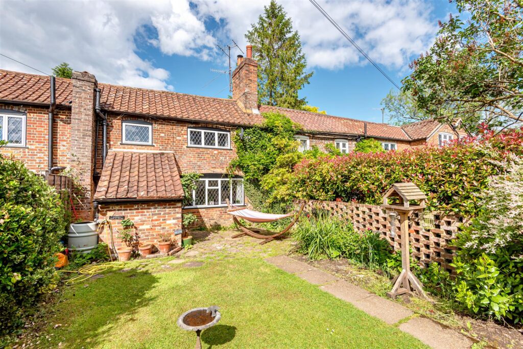 Gosden Common, Bramley