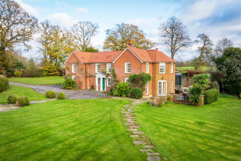 Knowle Lane, Cranleigh