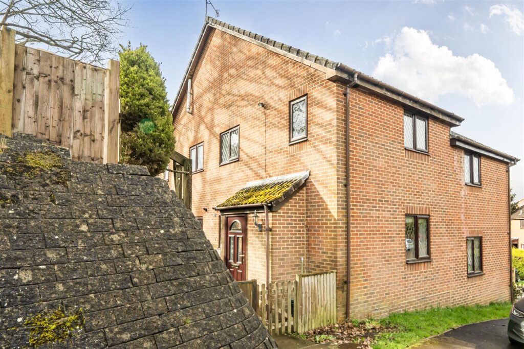 Mill Close, Haslemere