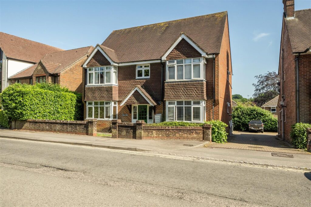 Liphook Road, Haslemere