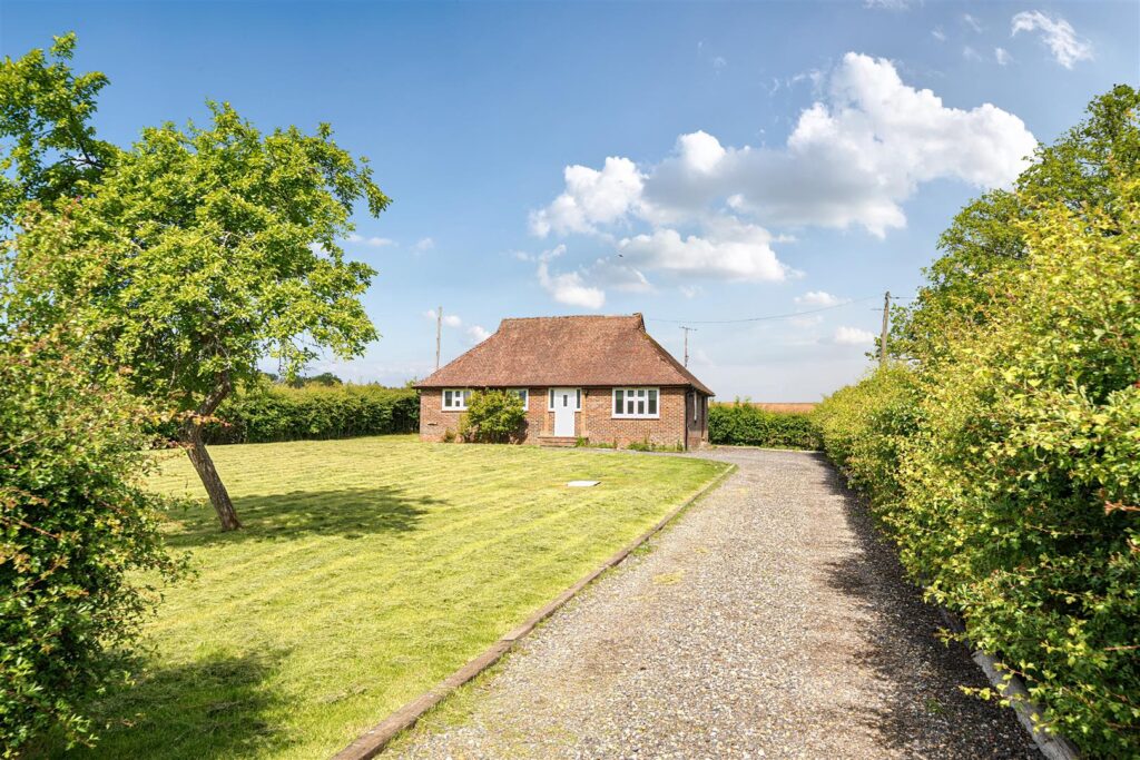 Guildford Road, Alfold, Cranleigh